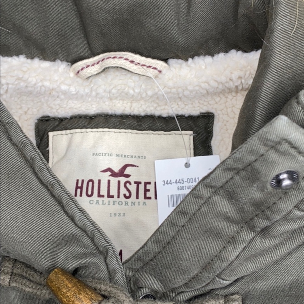 BRAND NEW: Women’s Hollister Jacket - Picture 4 of 11